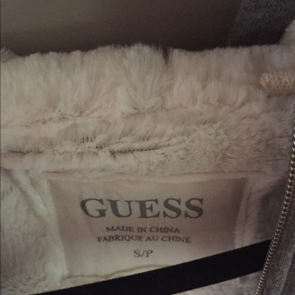 Guess jacket - Picture 2 of 3